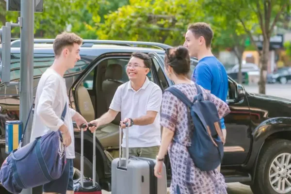 Hanoi Airport Transfer Hue Airport Transfer,Ho Chi Minh Airport