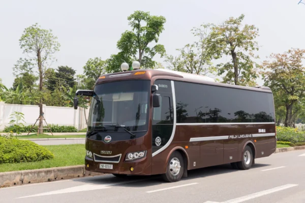 Hanoi to Cat Ba tourist bus