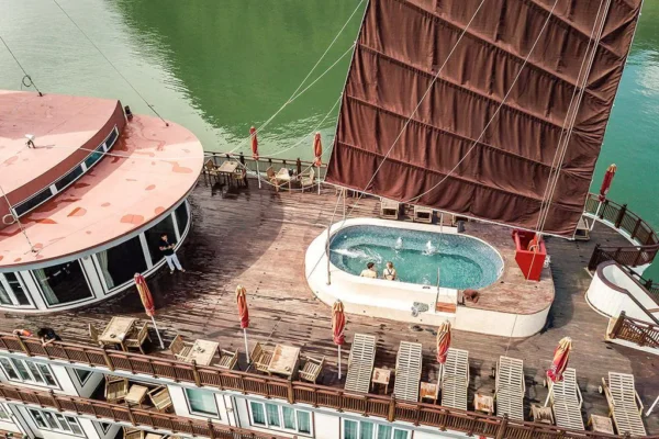 Heritage Line Ginger Cruise